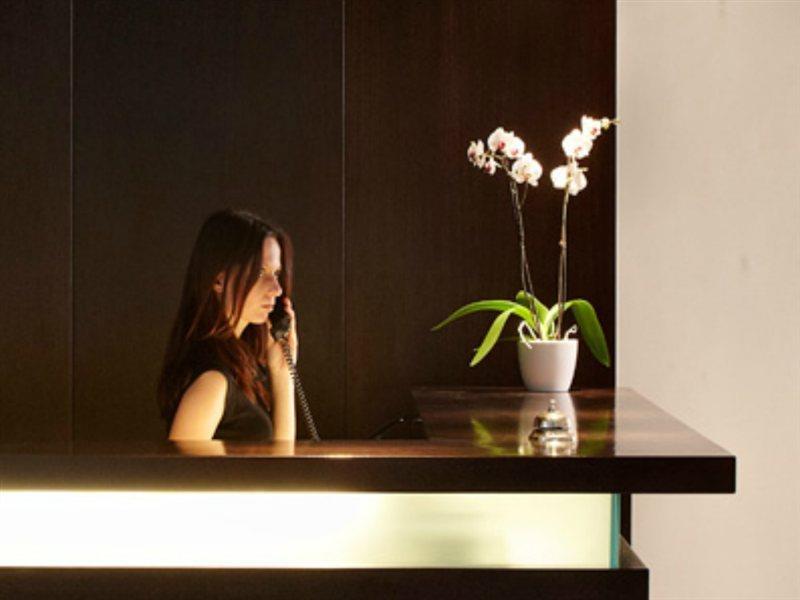 Acropolis Hill Hotel Атина Екстериор снимка